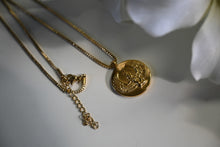 Load image into Gallery viewer, Goddess Isis Pendant Necklace - 14k Gold Stainless steel with box chain
